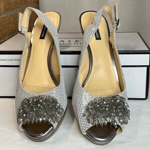 Alex Marie silver-grey slingback peep-toe heels a beaded crystal accent 7.5